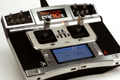 1_spektrum-DX10t-transmitter-radio